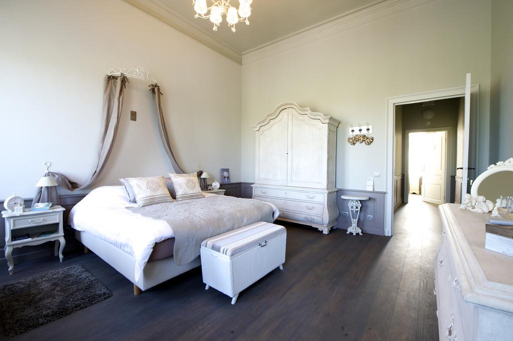 Le Petit Chateau Vaartdijk Leffinge Chambre photo